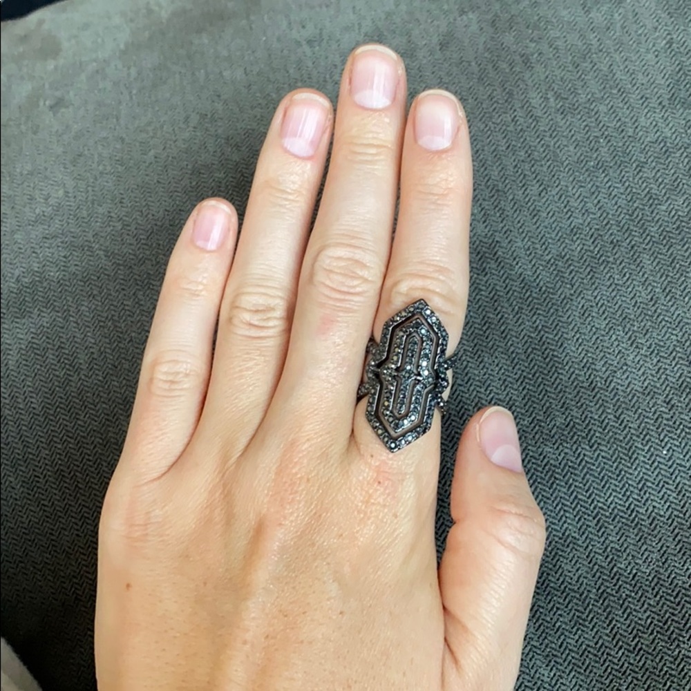 Stunning NWOT Karl Lagerfeld ring